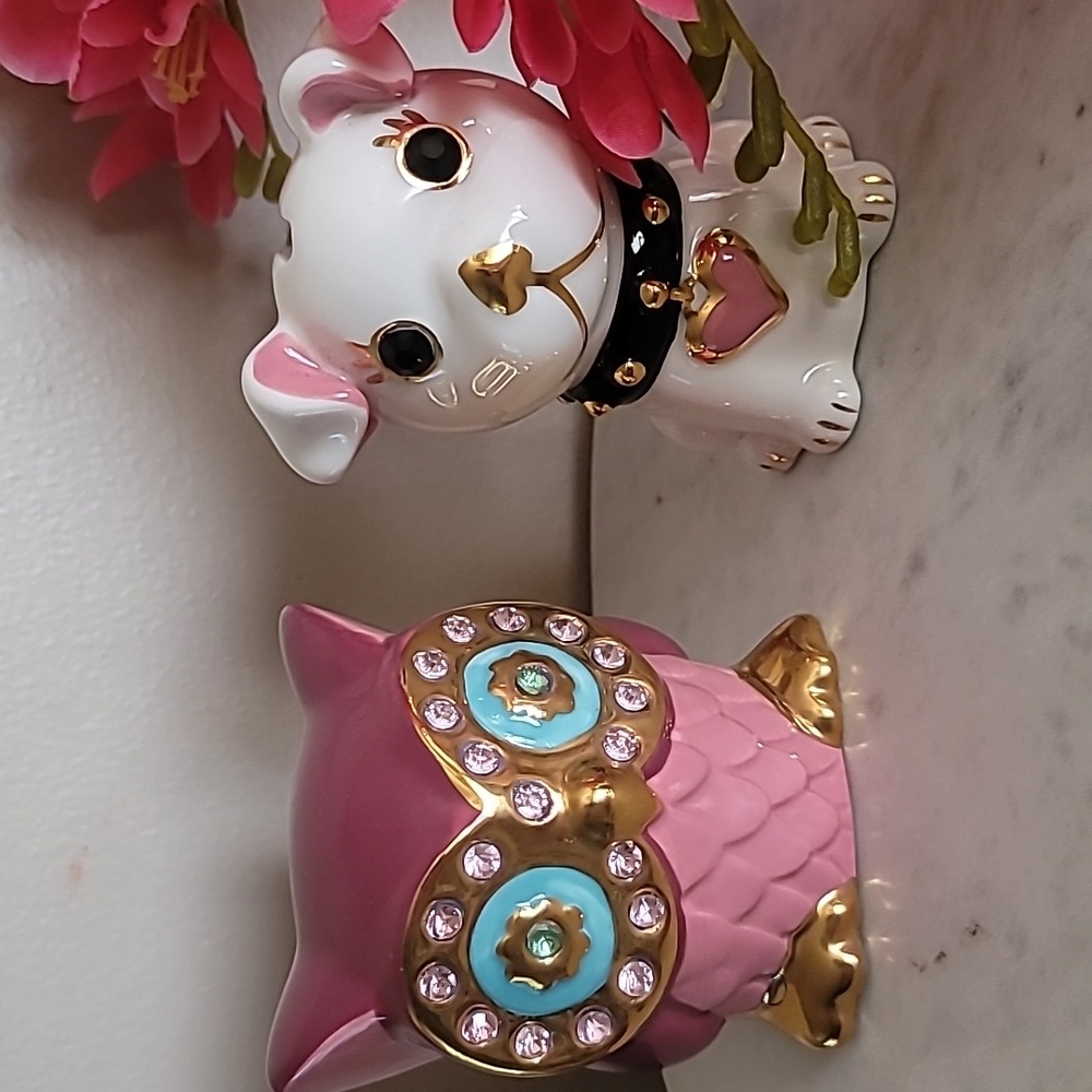 NWOT Betsey Johnson rhinestones puppy/owl small money banks. No missing stones.